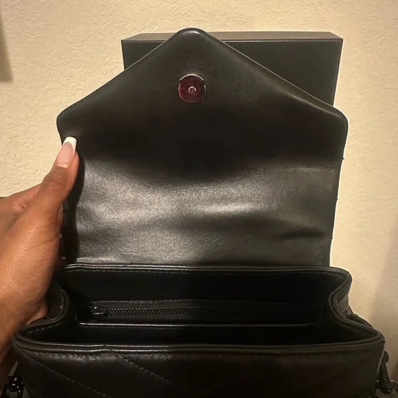 Saint Laurent Toy Loulou Crossbody Bag - Picture 7 of 9